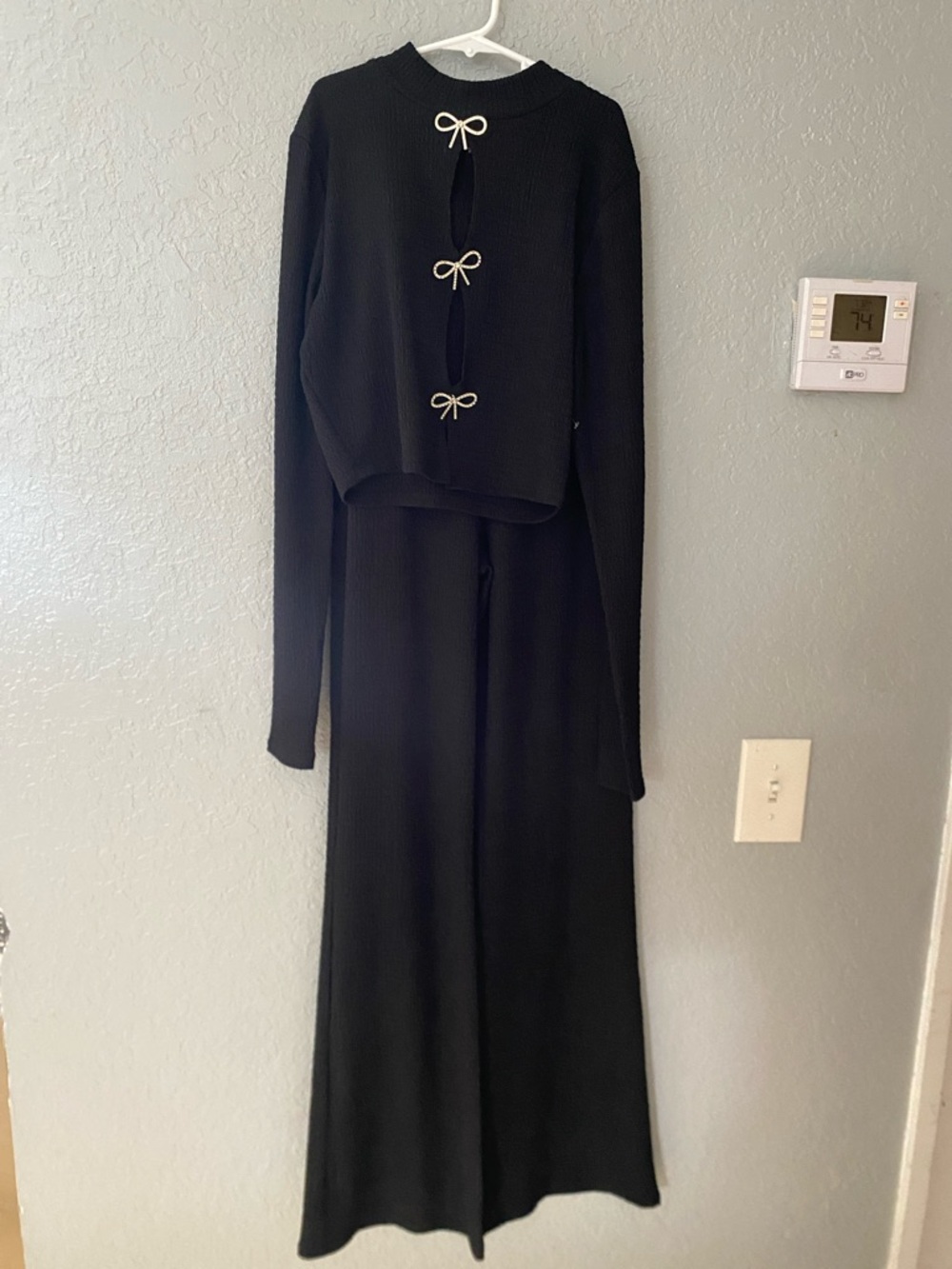 Women’s Black Knit Wide-Leg Set with Bow-Accent Back